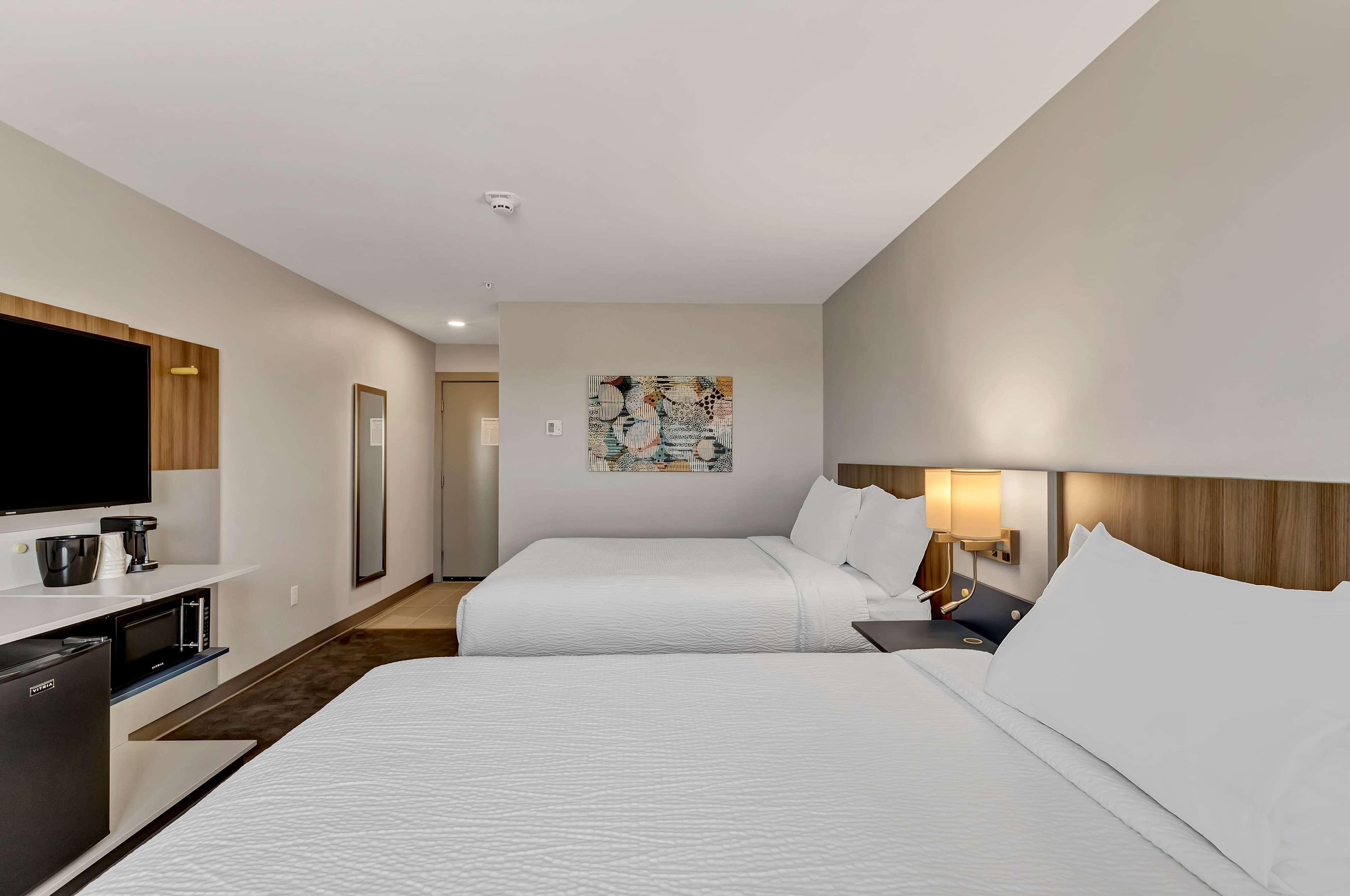 Holiday Inn Express & Suites George - Quincy South By Ihg Exterior photo